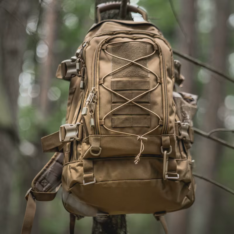 Mochila táctica para exteriores LQARMY de 65L, bolsa de senderismo al aire libre para hombre, bolsas militares del ejército de gran capacidad, mochila de viaje para acampar 28,19€4